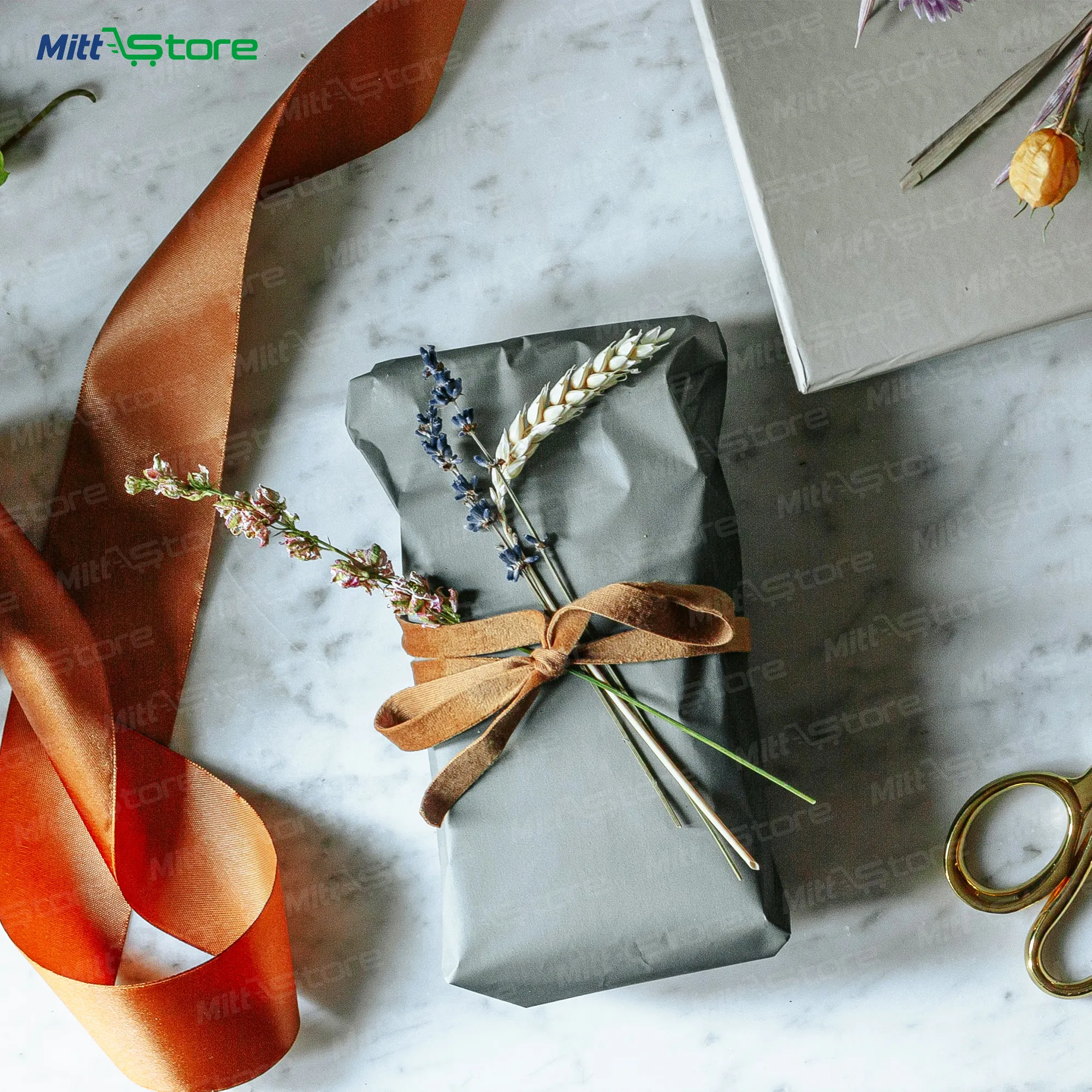 Gift packing -Professional gift wrapping